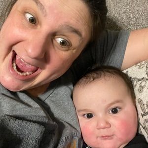 Meet your Posher, Cassondra